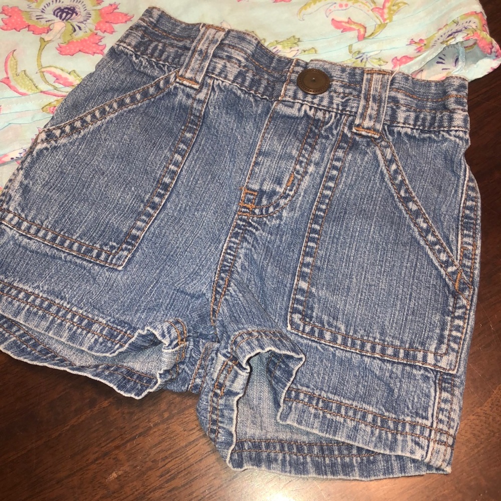 Handprint Floral Top & Circo Jean Shorts Sz 3T - Picture 5 of 8